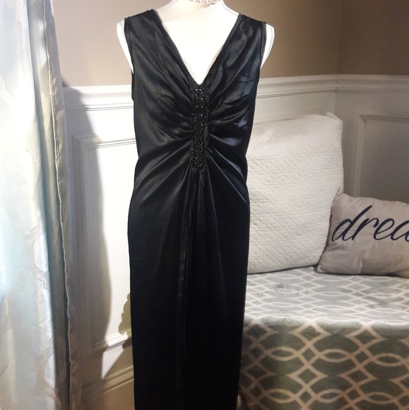Magaschoni Dresses & Skirts - Magaschoni Collection Bloomingdales Evening dress